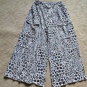 Leopard cargo pants